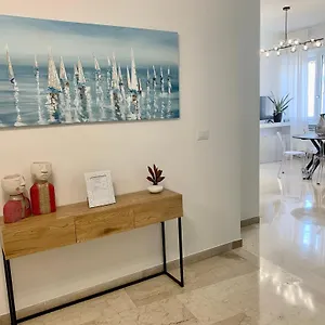  Appartamento Bilocale Amendola 13